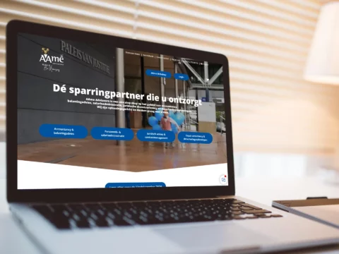 Impressie van homepage Aame adviseurs op een scherm.